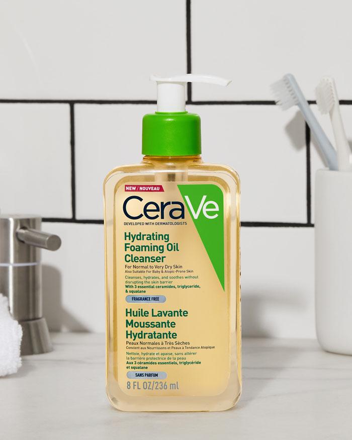 فوم شست و شوی روغنی سراوی cerave Hydrating Foaming oil حجم 236 میلی لیتر